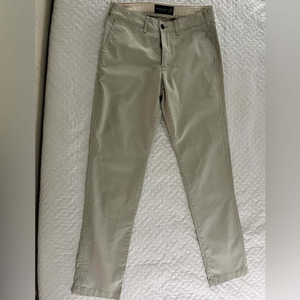 Abercrombie & Fitch Skinny Stretch khaki pants/slacks